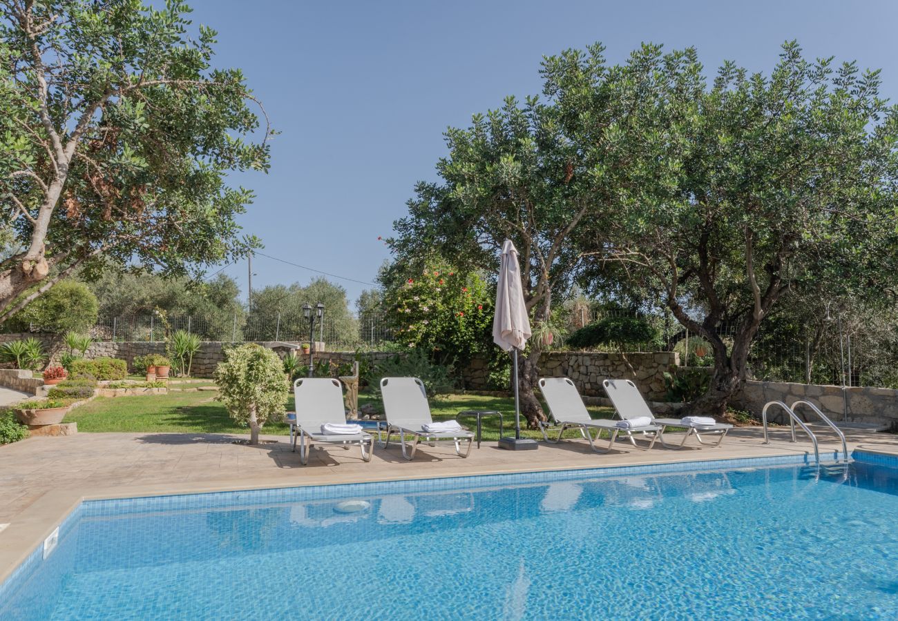 Villa in Prines - Villa Archodia - With Private Pool