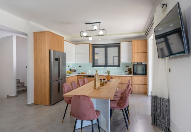 Villa in Panormo - Luxurious Villa Mare - With 150m² pool Villa in Panormo - Luxurious Villa Mare - With 150m² pool