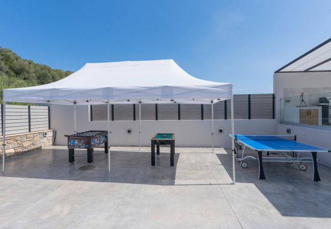 Villa in Panormo - Luxurious Villa Mare - With 150m² pool Villa in Panormo - Luxurious Villa Mare - With 150m² pool