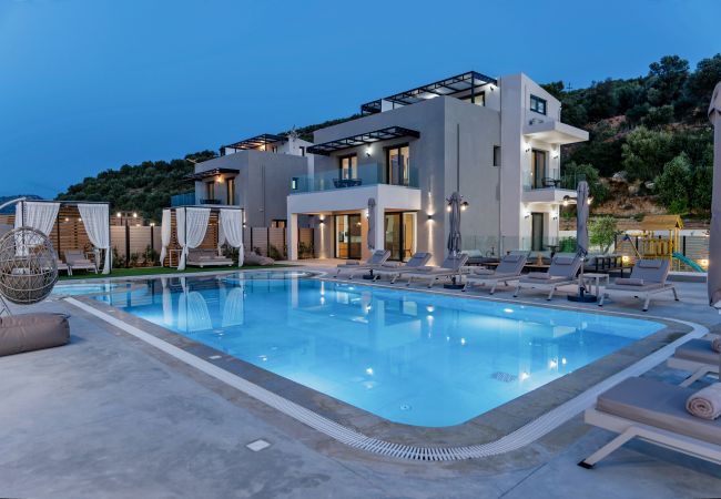Villa in Panormo - Luxurious Villa Mare - With 150m² pool Villa in Panormo - Luxurious Villa Mare - With 150m² pool