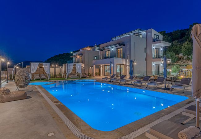 Villa in Panormo - Luxurious Villa Mare - With 150m² pool Villa in Panormo - Luxurious Villa Mare - With 150m² pool