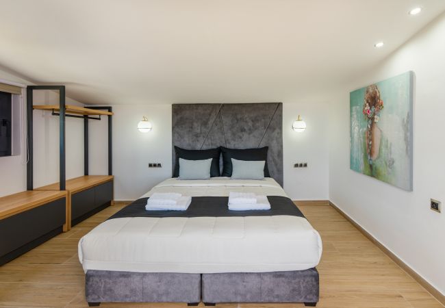 Villa in Panormo - Luxurious Villas Micha Mare - 14 Bedrooms Villa in Panormo - Luxurious Villas Micha Mare - 14 Bedrooms