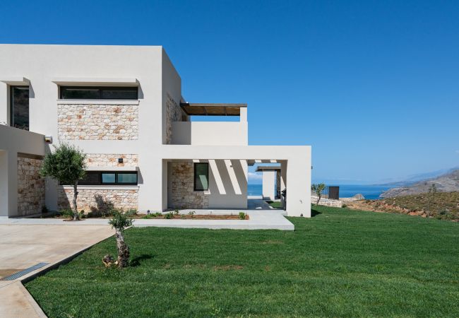 Villa in Lefkogia - Villa 7 Seas - With Amazing View Villa in Lefkogia - Villa 7 Seas - With Amazing View