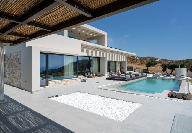 Villa in Lefkogia - Villa 7 Seas - With Amazing View Villa in Lefkogia - Villa 7 Seas - With Amazing View