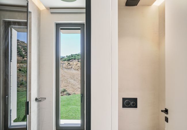 Villa in Lefkogia - Villa 7 Seas - With Amazing View Villa in Lefkogia - Villa 7 Seas - With Amazing View