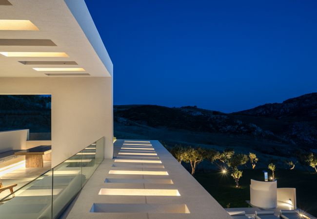 Villa in Lefkogia - Villa 7 Seas - With Amazing View Villa in Lefkogia - Villa 7 Seas - With Amazing View