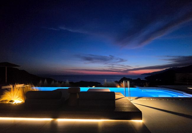 Villa in Lefkogia - Villa 7 Seas - With Amazing View Villa in Lefkogia - Villa 7 Seas - With Amazing View