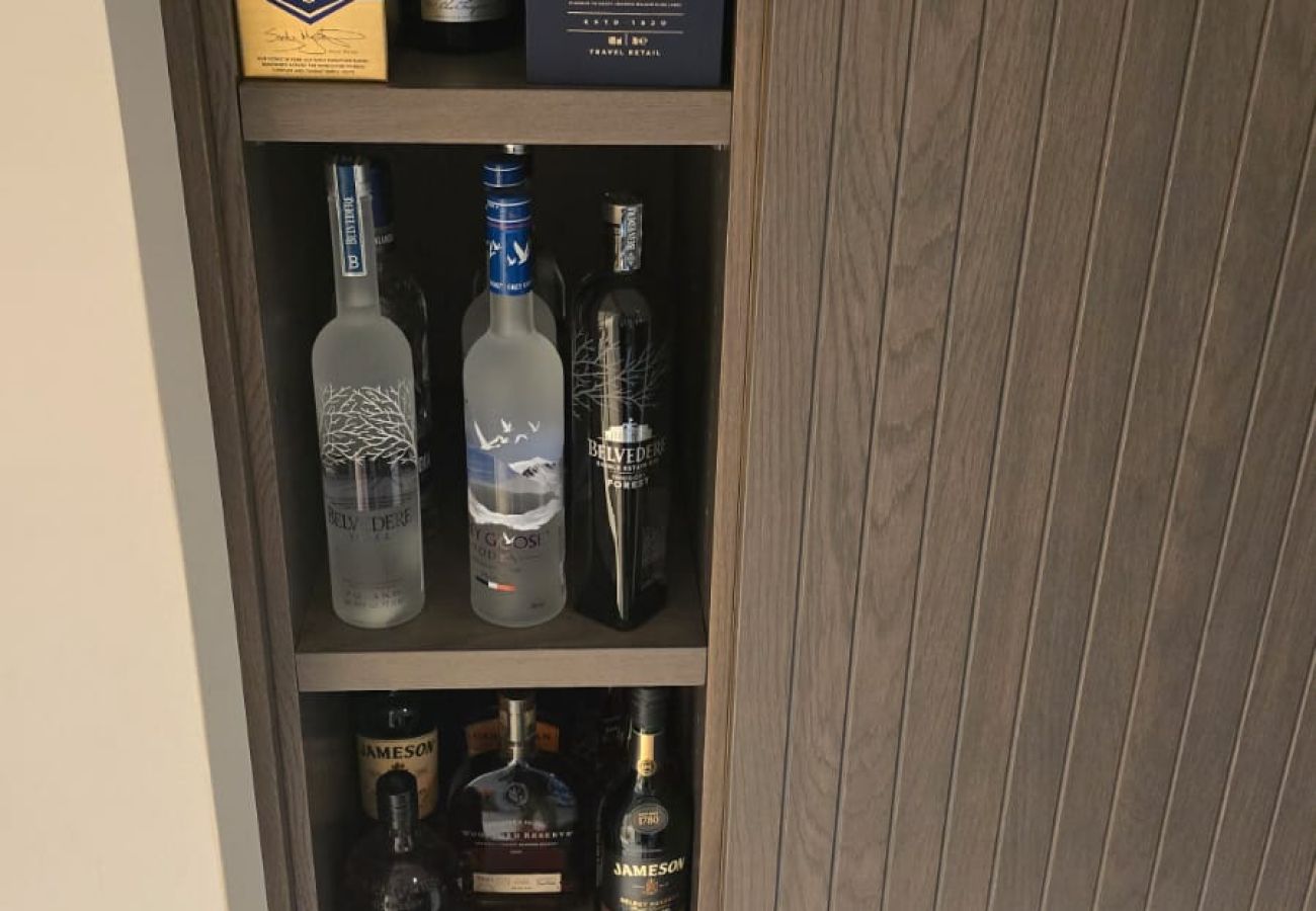 Villa in Lefkogia - Villa 7 Seas - With Amazing View