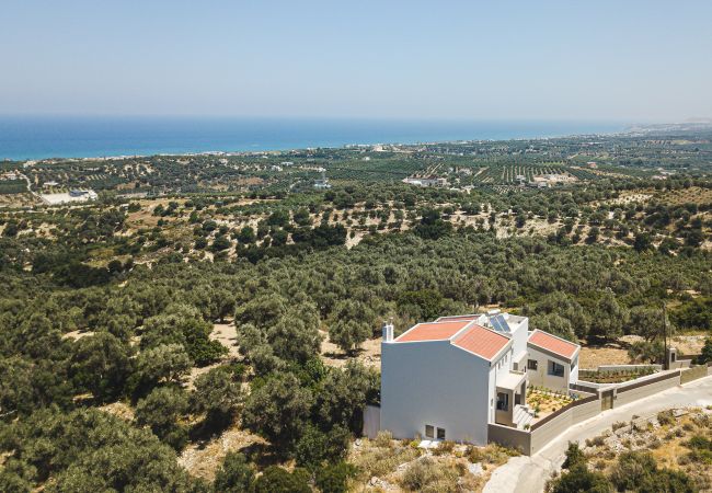 Villa in Maroulas - Villa Rizes Luxury - With Private Pool Villa in Maroulas - Villa Rizes Luxury - With Private Pool