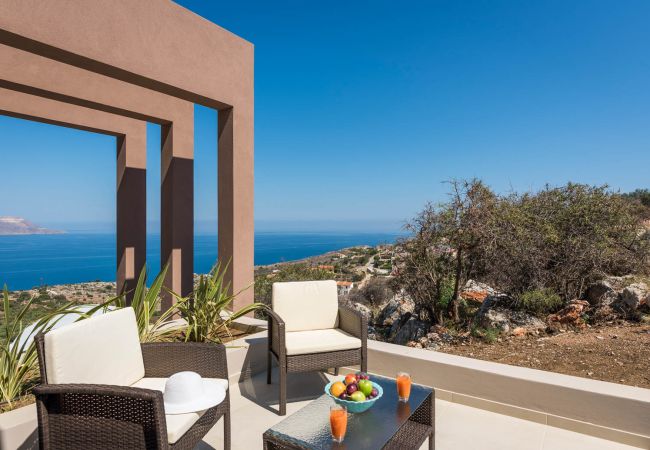 Villa in Almirida - Luxurious Villa Kaylu - With Private Heated Pool Villa in Almirida - Luxurious Villa Kaylu - With Private Heated Pool