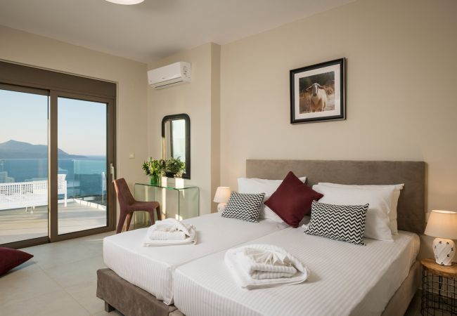 Villa in Almirida - Luxurious Villa Kaylu - With Private Heated Pool Villa in Almirida - Luxurious Villa Kaylu - With Private Heated Pool