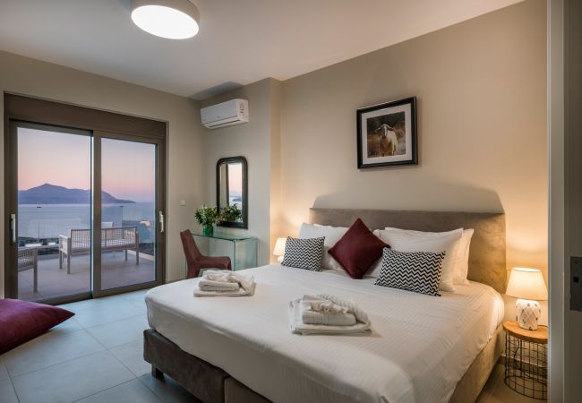 Villa in Almirida - Luxurious Villa Kaylu - With Private Heated Pool Villa in Almirida - Luxurious Villa Kaylu - With Private Heated Pool