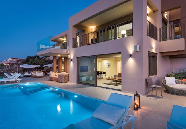 Villa in Almirida - Luxurious Villa Kaylu - With Private Heated Pool Villa in Almirida - Luxurious Villa Kaylu - With Private Heated Pool
