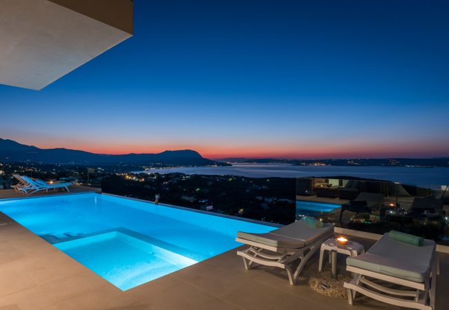 Villa in Almirida - Luxurious Villa Kaylu - With Private Heated Pool Villa in Almirida - Luxurious Villa Kaylu - With Private Heated Pool