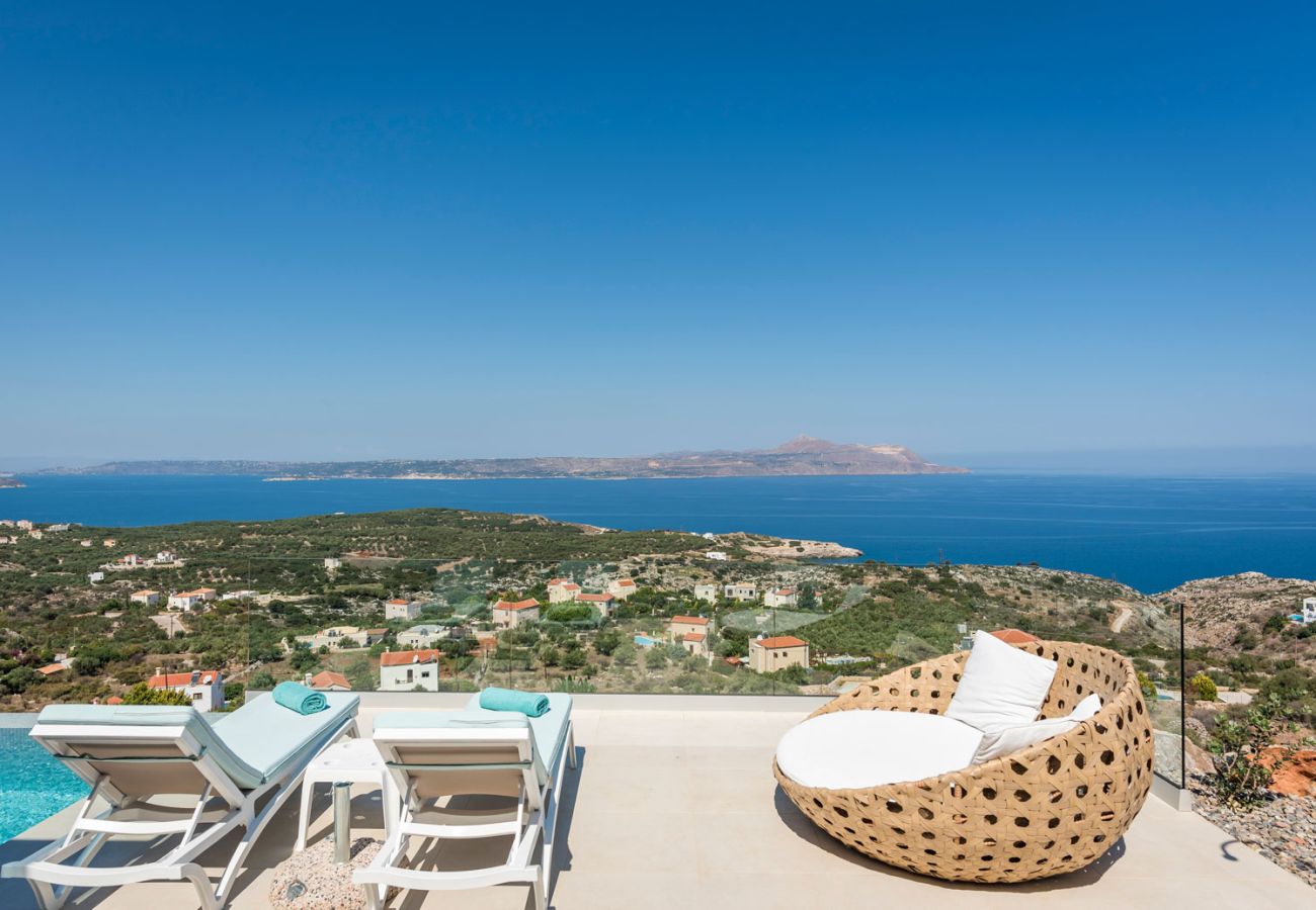 Villa in Almirida - Luxurious Villa Kaylu - With Private Heated Pool