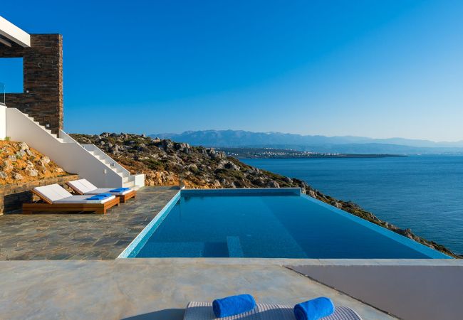 Villa in Stavros - Luxurious Villa Kyma - With Private Heated Pool  Villa in Stavros - Luxurious Villa Kyma - With Private Heated Pool