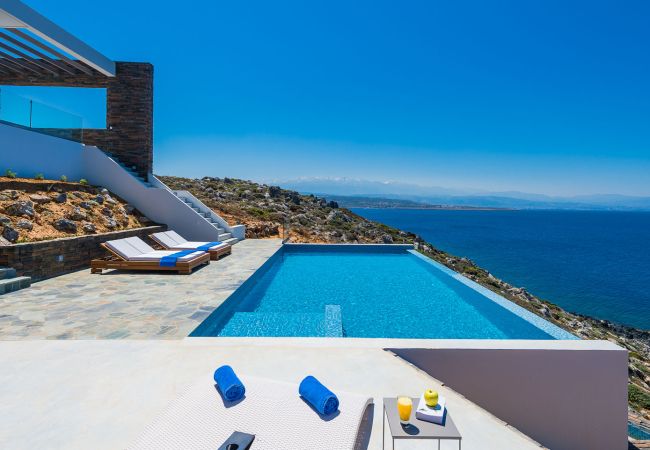 Villa in Stavros - Luxurious Villa Kyma - With Private Heated Pool  Villa in Stavros - Luxurious Villa Kyma - With Private Heated Pool