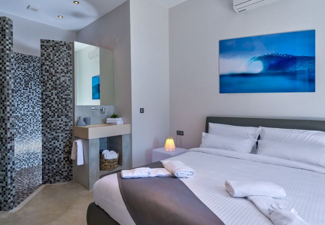 Villa in Stavros - Luxurious Villa Kyma - With Private Heated Pool  Villa in Stavros - Luxurious Villa Kyma - With Private Heated Pool