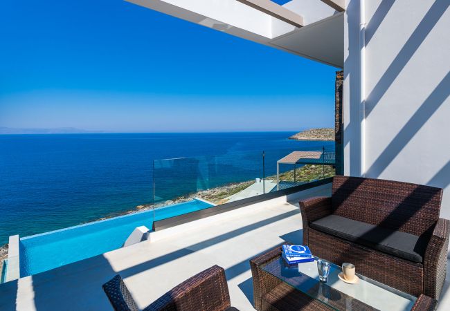 Villa in Stavros - Luxurious Villa Kyma - With Private Heated Pool  Villa in Stavros - Luxurious Villa Kyma - With Private Heated Pool