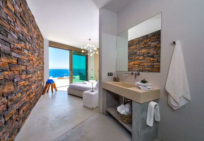 Villa in Stavros - Luxurious Villa Kyma - With Private Heated Pool  Villa in Stavros - Luxurious Villa Kyma - With Private Heated Pool