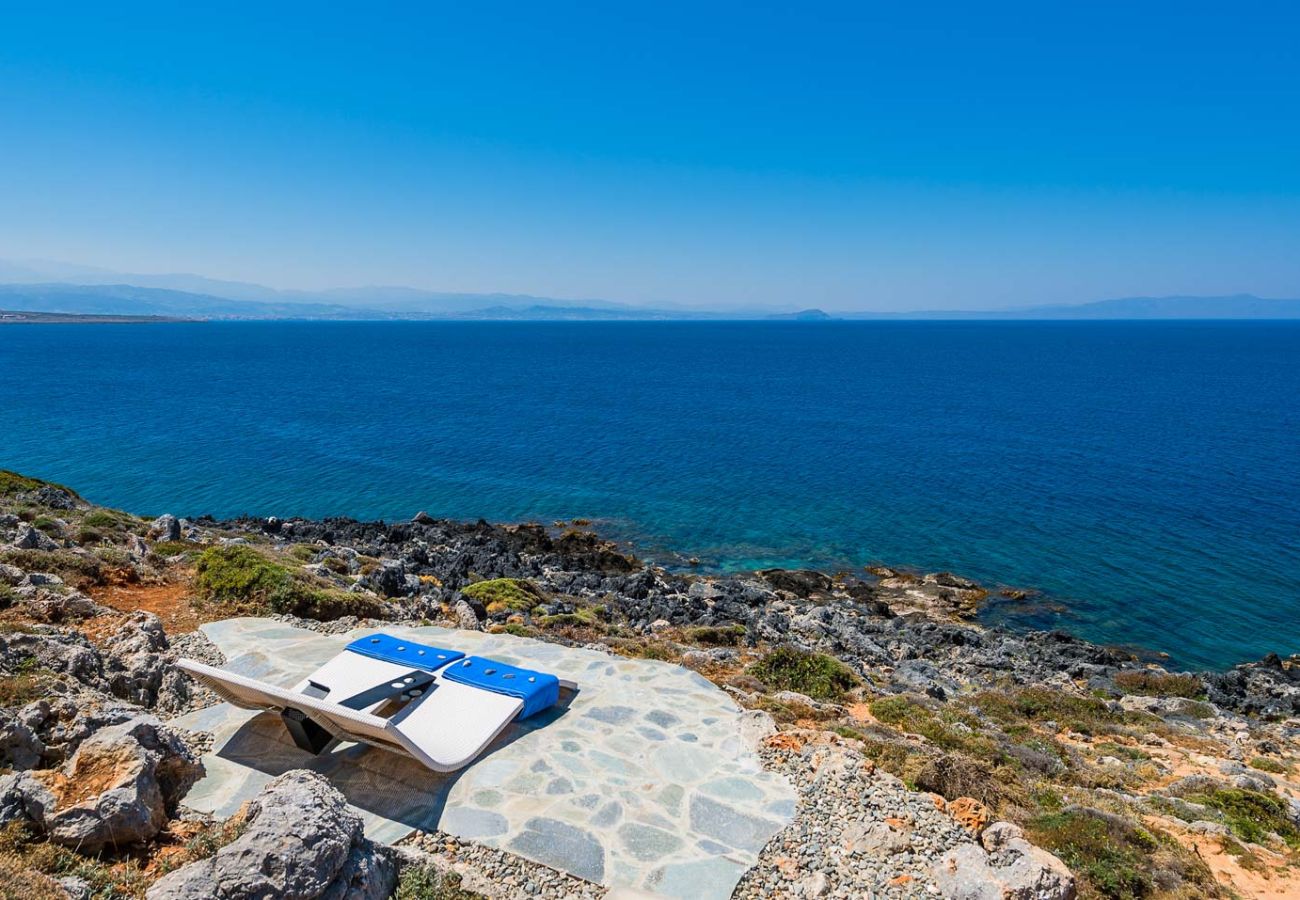 Villa in Stavros - Luxurious Villa Kyma - With Private Heated Pool 