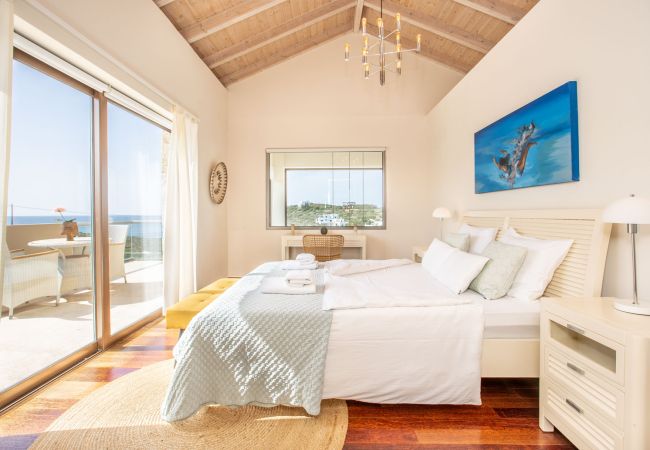 Villa in Stavros - Luxurious Villa Pacific - With Private Pool Villa in Stavros - Luxurious Villa Pacific - With Private Pool