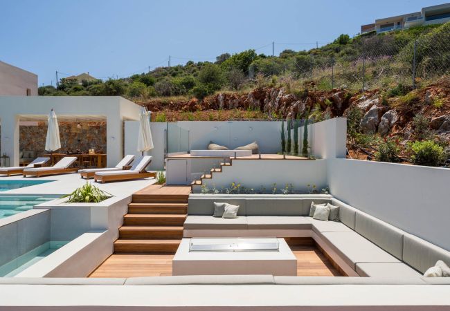Villa in Almirida - Luxurious Villa Thyrsus - With Private Heated Pool Villa in Almirida - Luxurious Villa Thyrsus - With Private Heated Pool