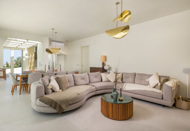 Villa in Almirida - Luxurious Villa Thyrsus - With Private Heated Pool Villa in Almirida - Luxurious Villa Thyrsus - With Private Heated Pool