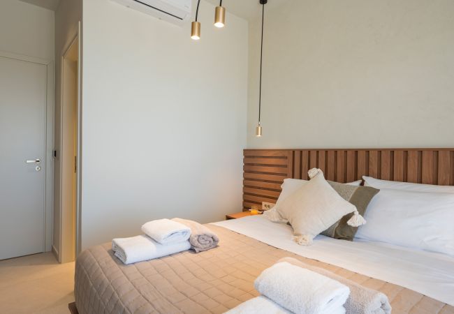 Villa in Almirida - Luxurious Villa Thyrsus - With Private Heated Pool Villa in Almirida - Luxurious Villa Thyrsus - With Private Heated Pool
