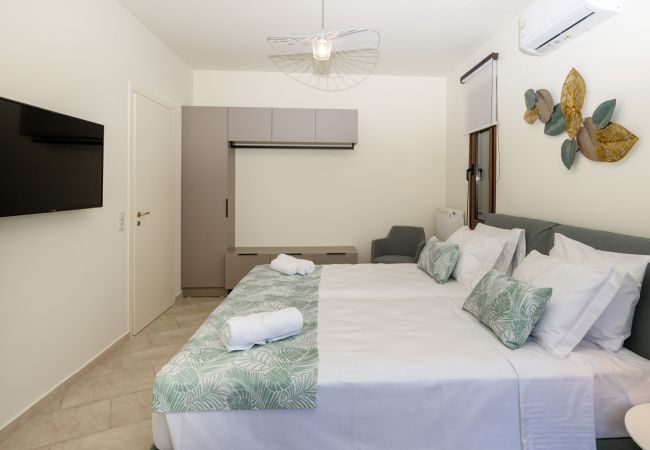 Villa in Atsipopoulo - Villa Seragio - With 60m² Private Pool Villa in Atsipopoulo - Villa Seragio - With 60m² Private Pool