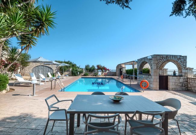 Villa in Atsipopoulo - Villa Seragio - With 60m² Private Pool Villa in Atsipopoulo - Villa Seragio - With 60m² Private Pool