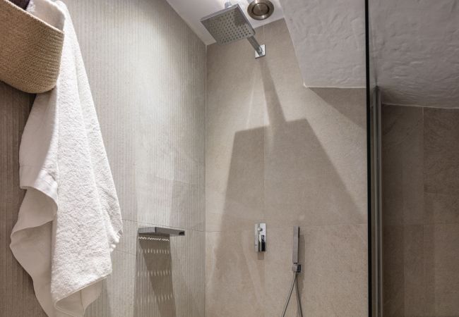 House in Dramia - Akonizia Luxury House - With Private Swimming Pool House in Dramia - Akonizia Luxury House - With Private Swimming Pool