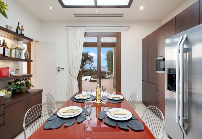 Villa in Atsipopoulo - Luxurious Villa Liandri – 600 m² Resort Villa in Atsipopoulo - Luxurious Villa Liandri – 600 m² Resort