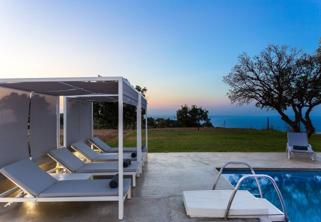 Villa in Gallos - Villa O2 - With Private Heated Pool Villa in Gallos - Villa O2 - With Private Heated Pool