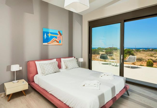 Villa in Chania - Luxurious Villa Andrae - With Private Heated Pool Villa in Chania - Luxurious Villa Andrae - With Private Heated Pool