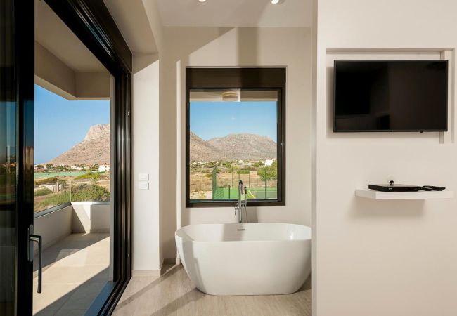 Villa in Chania - Luxurious Villa Andrae - With Private Heated Pool Villa in Chania - Luxurious Villa Andrae - With Private Heated Pool