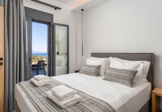 Villa in Sfakaki - Villa Aelia - With Private Heated Pool Villa in Sfakaki - Villa Aelia - With Private Heated Pool