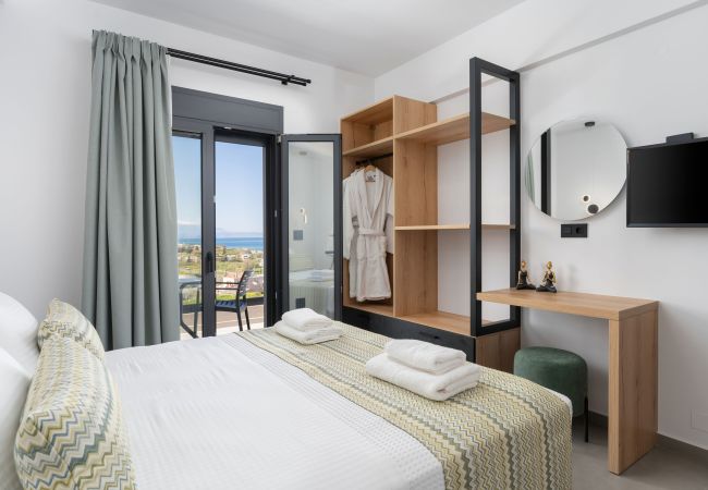 Villa in Sfakaki - Villa Aelia - With Private Heated Pool Villa in Sfakaki - Villa Aelia - With Private Heated Pool