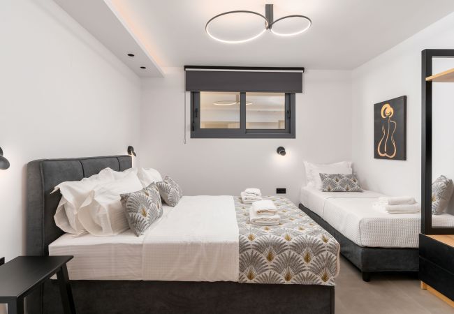 Villa in Sfakaki - Villa Aelia - With Private Heated Pool Villa in Sfakaki - Villa Aelia - With Private Heated Pool