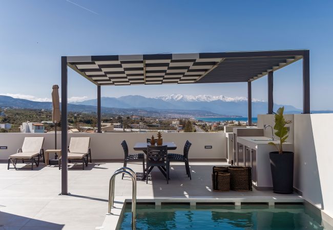 Villa in Sfakaki - Villa Aelia - With Private Heated Pool Villa in Sfakaki - Villa Aelia - With Private Heated Pool