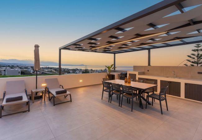 Villa in Sfakaki - Villa Aelia - With Private Heated Pool Villa in Sfakaki - Villa Aelia - With Private Heated Pool