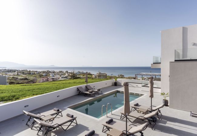 Villa in Sfakaki - Villa Etoile - With Private Heated Pool Villa in Sfakaki - Villa Etoile - With Private Heated Pool