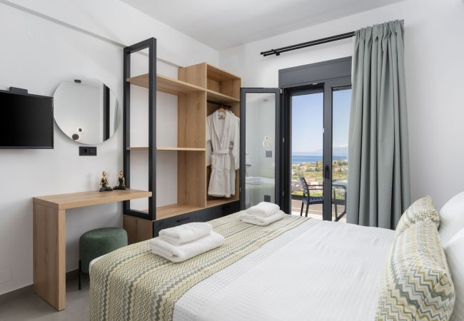 Villa in Sfakaki - Villa Etoile - With Private Heated Pool Villa in Sfakaki - Villa Etoile - With Private Heated Pool