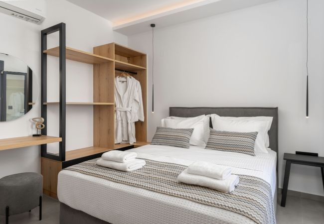 Villa in Sfakaki - Villa Etoile - With Private Heated Pool Villa in Sfakaki - Villa Etoile - With Private Heated Pool