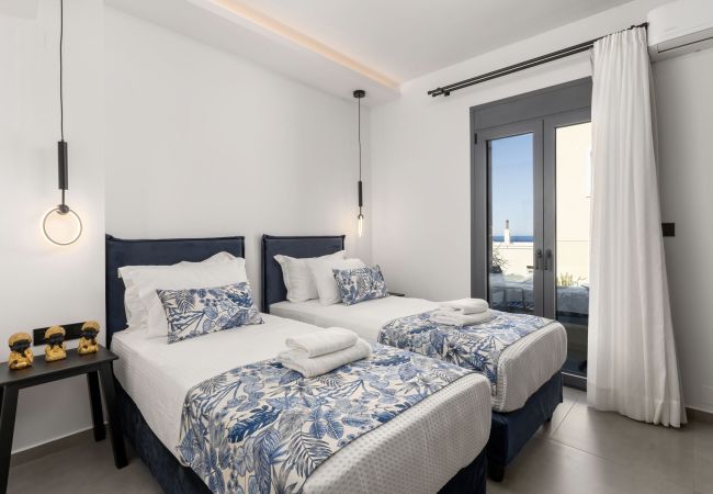 Villa in Sfakaki - Villa Etoile - With Private Heated Pool Villa in Sfakaki - Villa Etoile - With Private Heated Pool