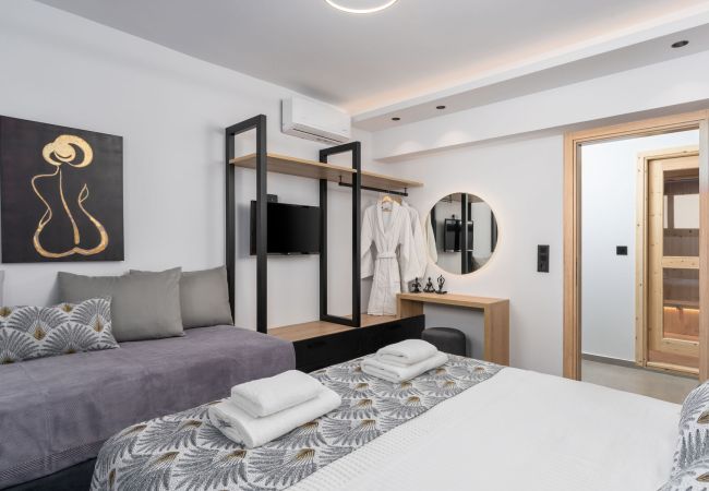 Villa in Sfakaki - Villa Etoile - With Private Heated Pool Villa in Sfakaki - Villa Etoile - With Private Heated Pool