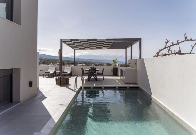 Villa in Sfakaki - Villa Solaire - Heated Pool & Sauna Villa in Sfakaki - Villa Solaire - Heated Pool & Sauna