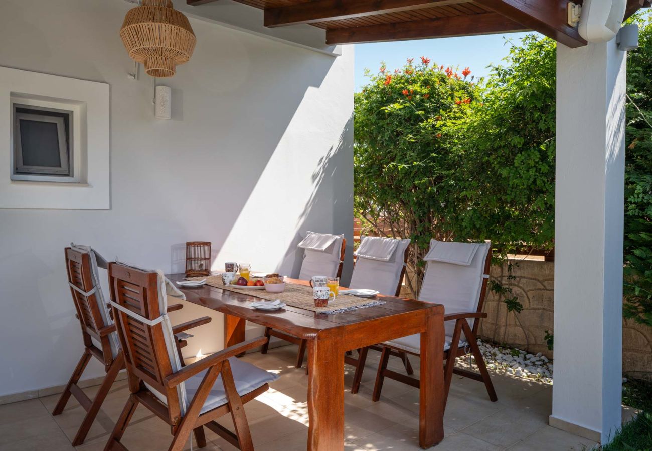 Villa in Sfakaki - Villa Elena Beach - With Private Heated Pool