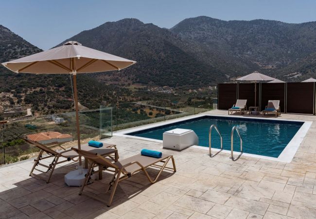 Villa in Bali - Brikis Villa 1 - With Private Pool Villa in Bali - Brikis Villa 1 - With Private Pool