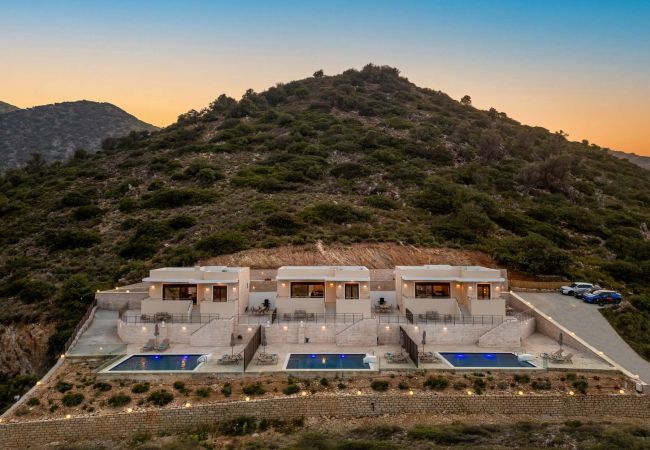 Villa in Bali - Brikis Villa 3 - With Private Pool Villa in Bali - Brikis Villa 3 - With Private Pool